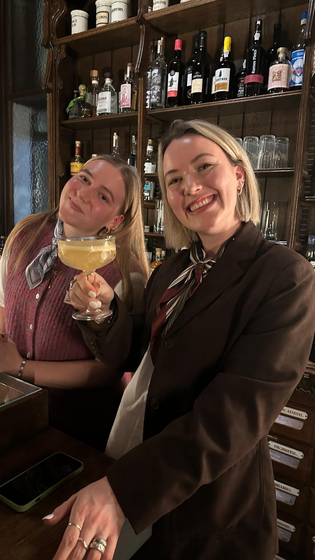 Instagram post from lamooikeramik. This post is in position 1.